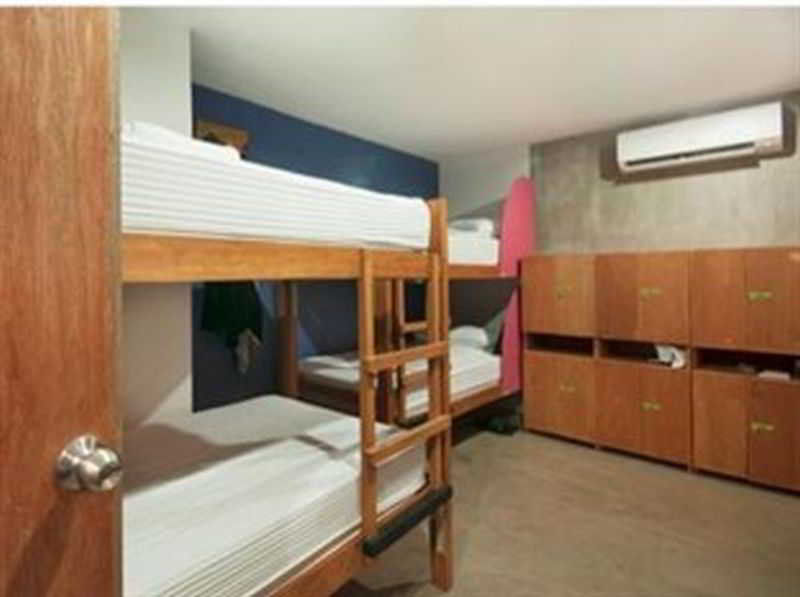 Mnl Boutique Hostel Makati City Exteriör bild