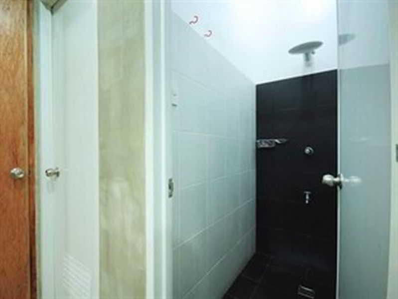 Mnl Boutique Hostel Makati City Exteriör bild