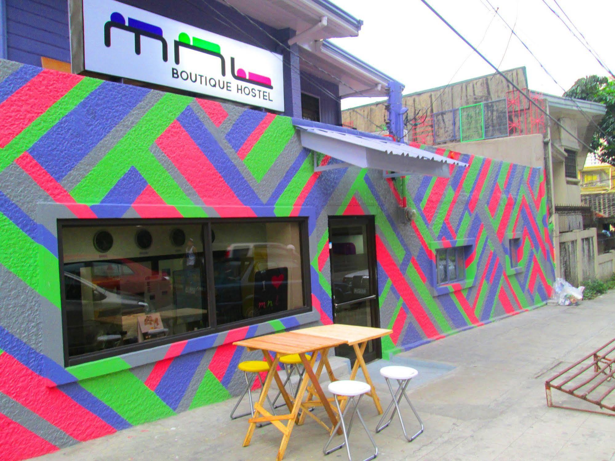 Mnl Boutique Hostel Makati City Exteriör bild