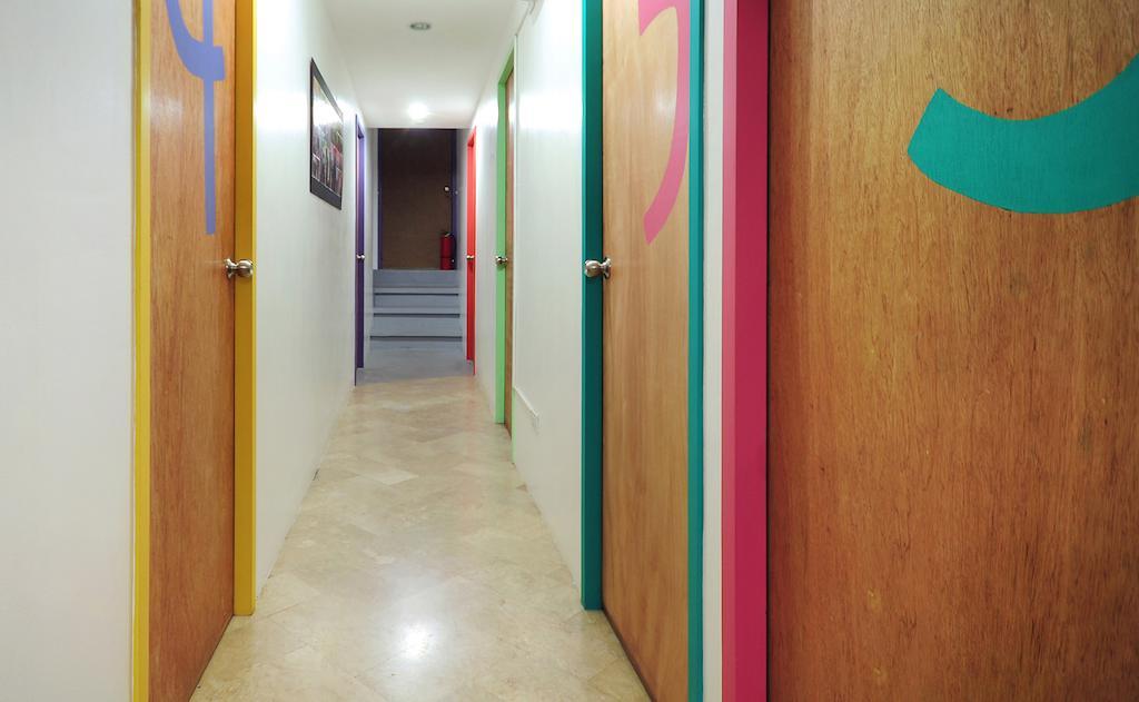 Mnl Boutique Hostel Makati City Exteriör bild